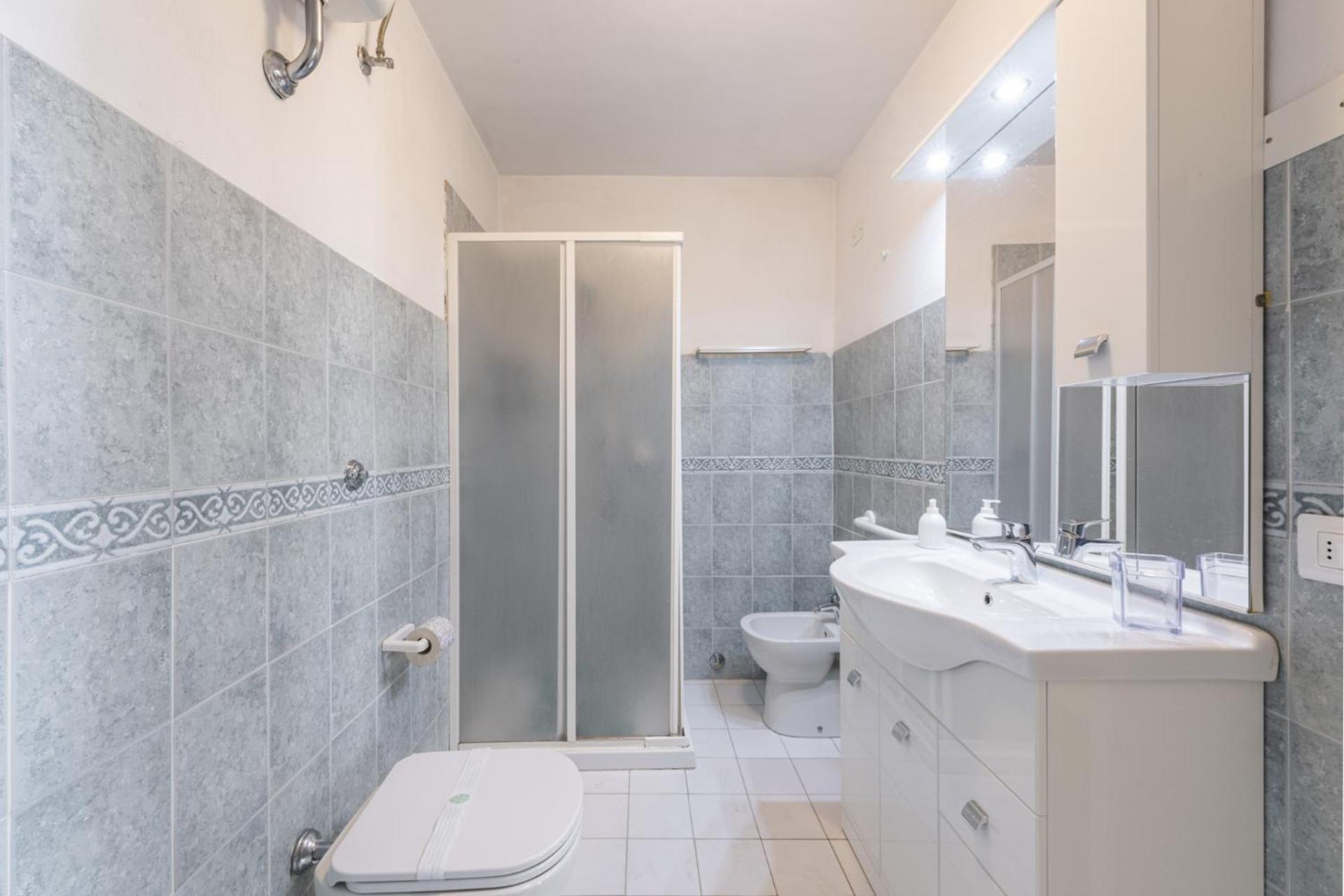 - Rucellai 1bd Firenze
